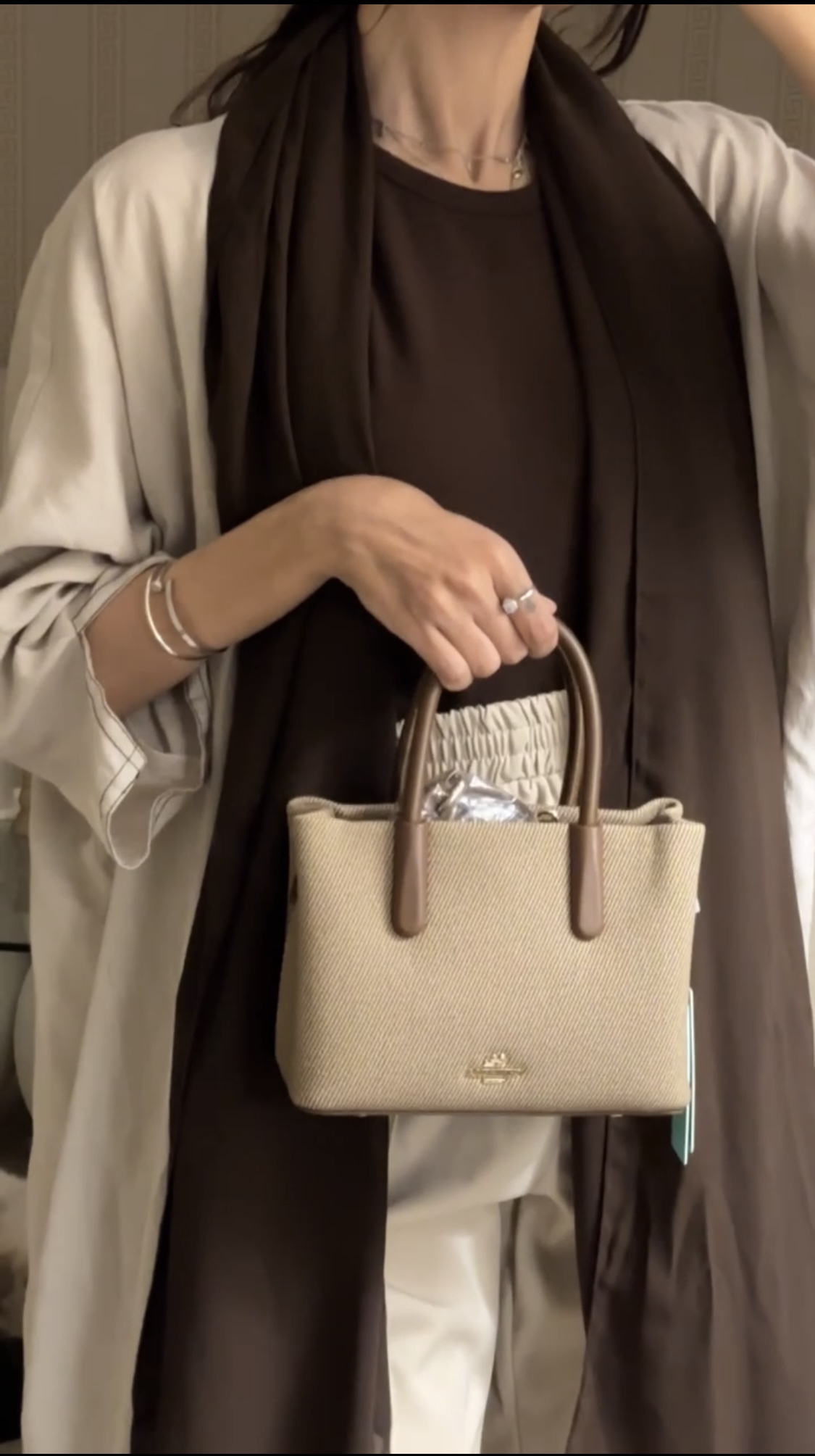 كياتة شنطة ميلا من ساس بوتيك..و بخصم م يتفوتت❤️‍🔥❤️‍🔥